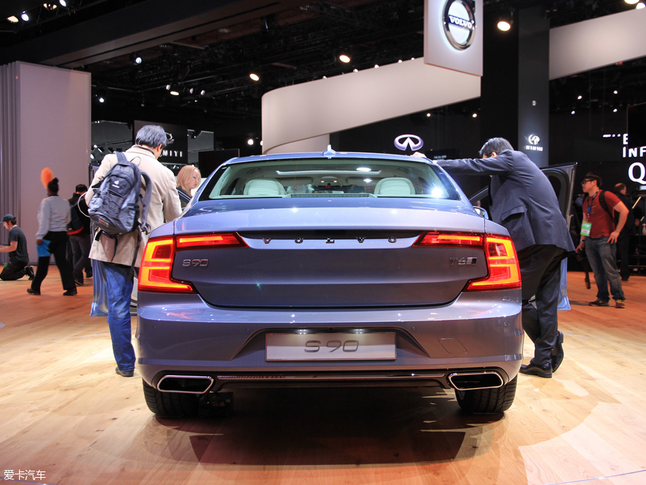 2016֠S90(M) 2.0T T6 AWD