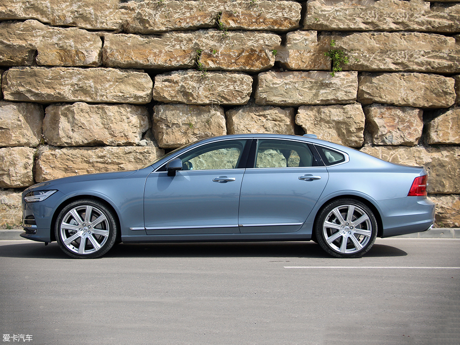 2016֠S90(M) 2.0T T6 AWD