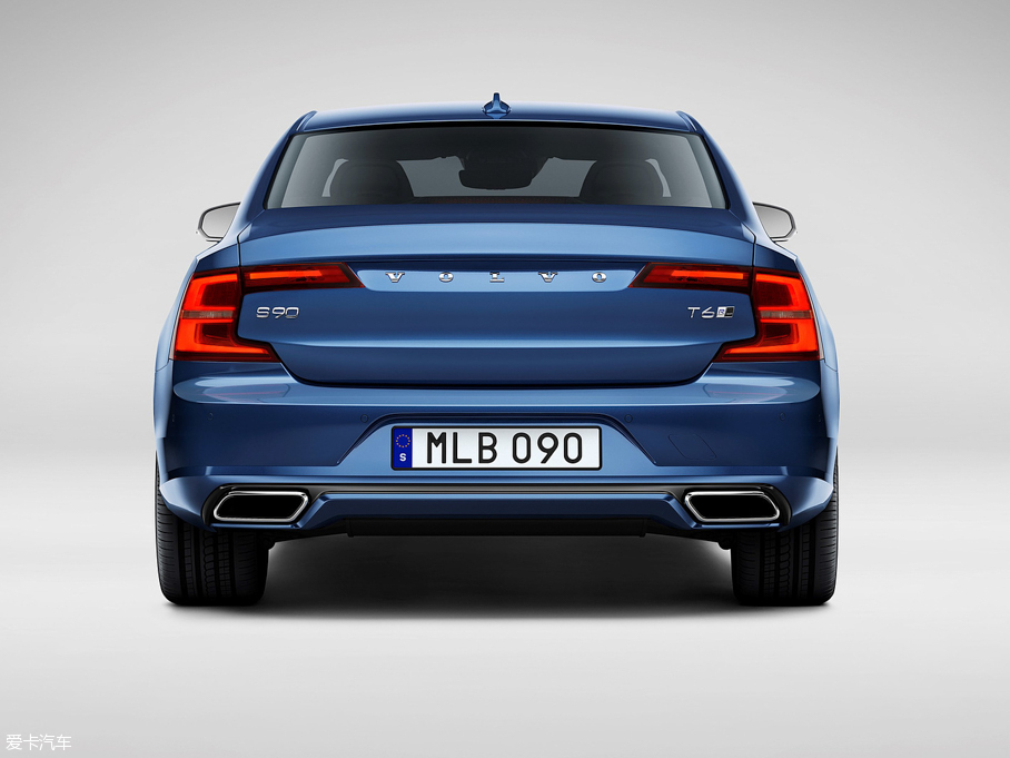 2016���֠���S90(�M��) R-Design