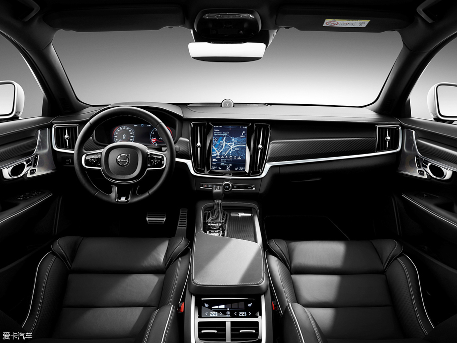 2016���֠���S90(�M��) R-Design