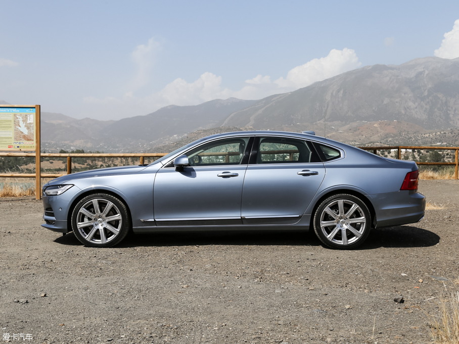 2016֠S90(M(jn)) 2.0T T6 AWD