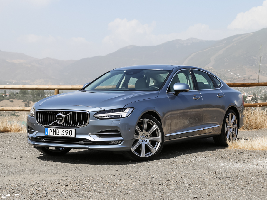 2016֠S90(M) 2.0T T6 AWD