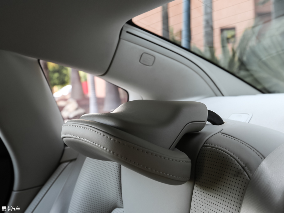 2016֠S90(M) 2.0T T6 AWD