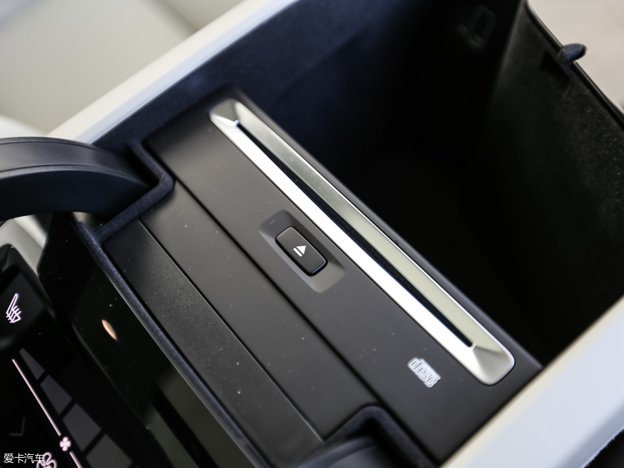 2016���֠���S90(�M��) 2.0T T6 AWD�����