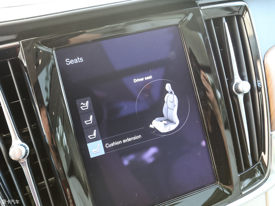 2016���֠���S90(�M(j��n)��) 2.0T T6 AWD�����