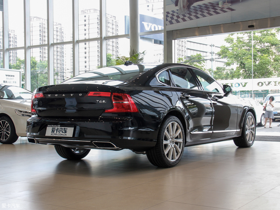 2016֠S90(M) 2.0T T6 AWD