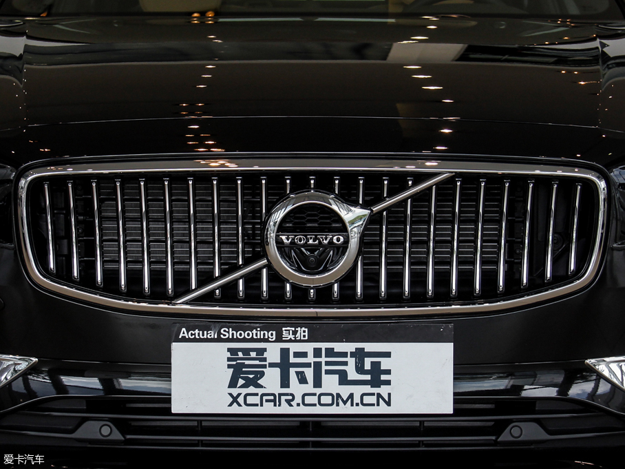 2016֠S90(M) 2.0T T6 AWD