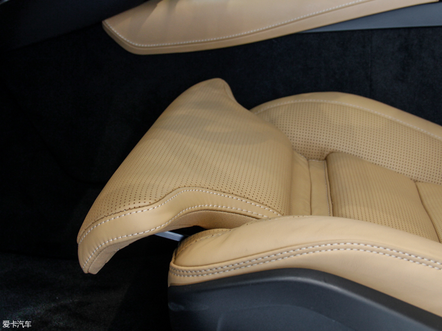 2016֠S90(M) 2.0T T6 AWD