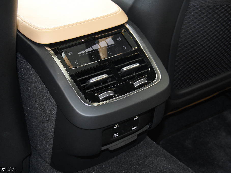 2016֠S90(M) 2.0T T6 AWD