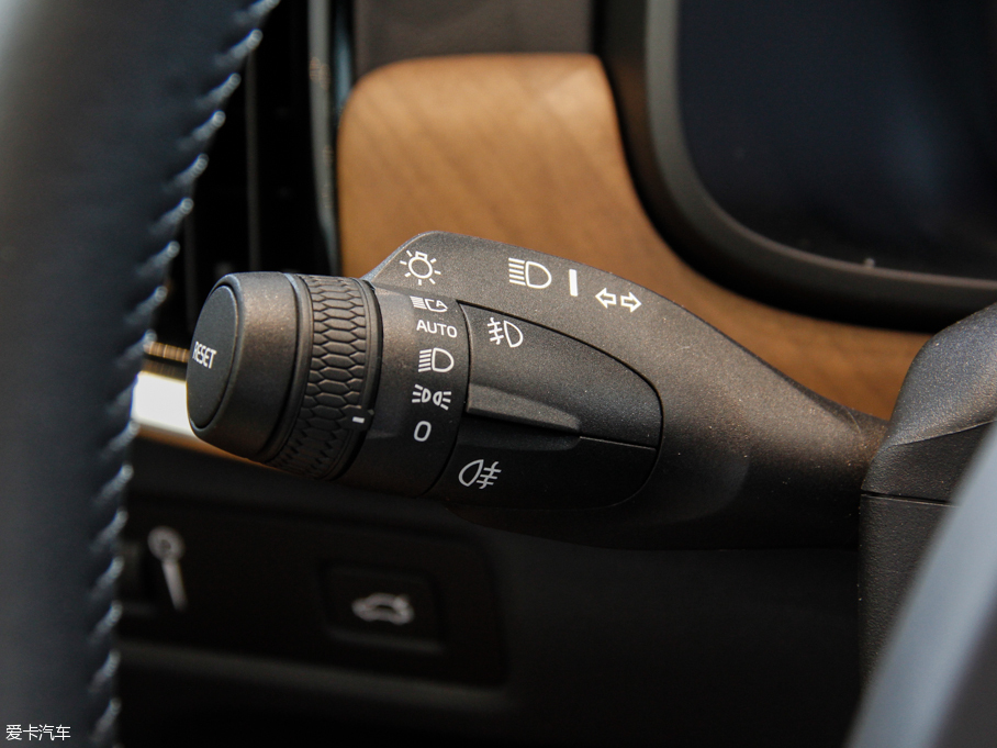 2016֠S90(M) 2.0T T6 AWD