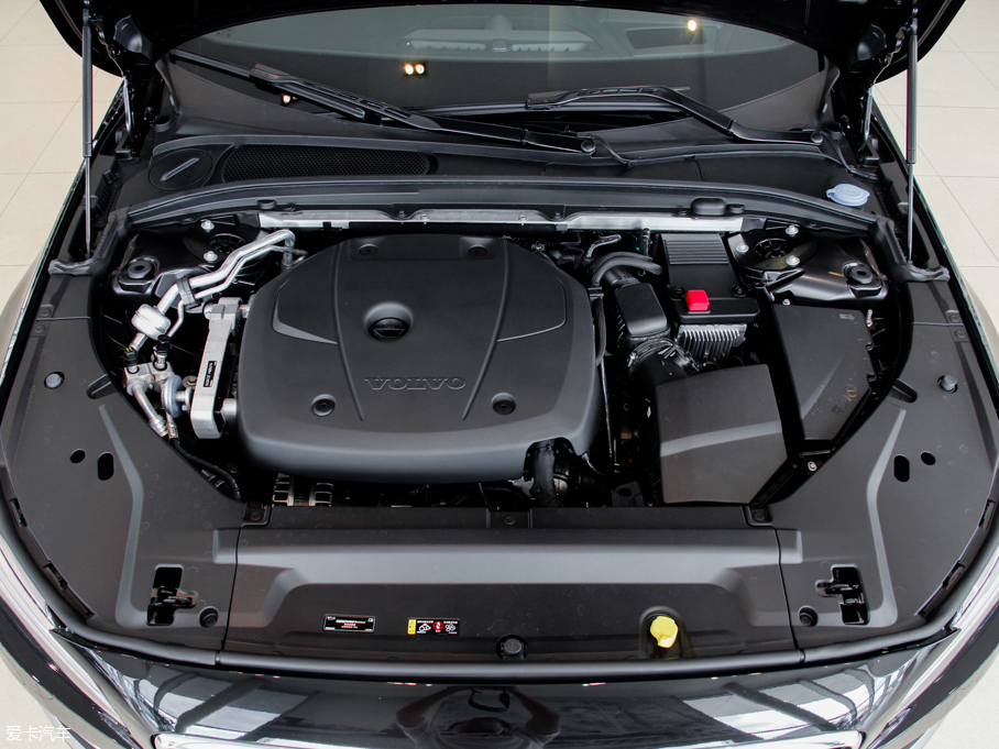 2016֠S90(M) 2.0T T6 AWD