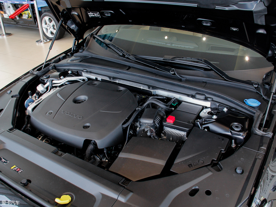 2016֠S90(M) 2.0T T6 AWD