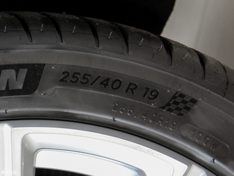 2016֠S90(M) 2.0T T6 AWD