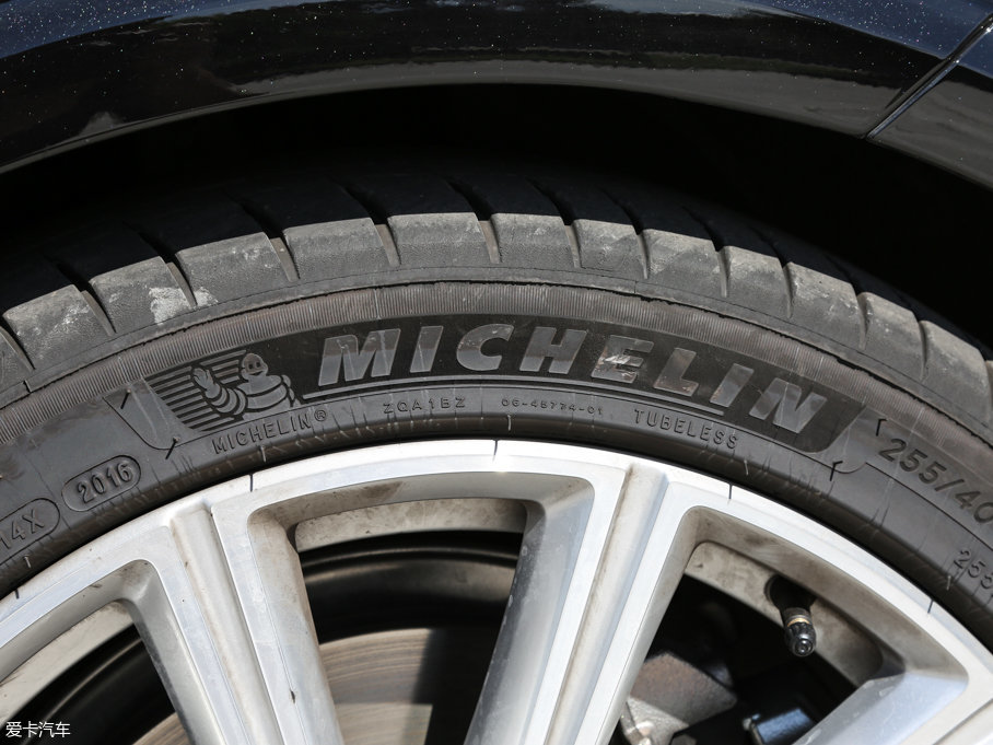 2016֠S90(M) 2.0T T6 AWD