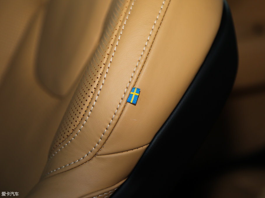 2016֠S90(M) 2.0T T6 AWD