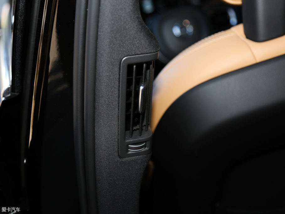 2016֠S90(M) 2.0T T6 AWD