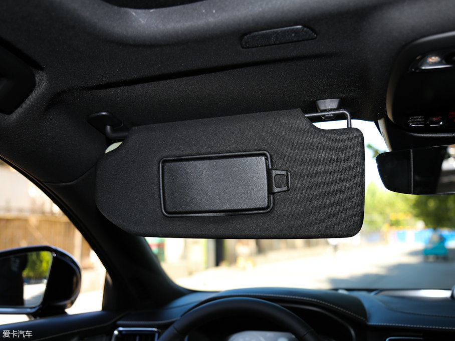 2016֠S90(M) 2.0T T6 AWD