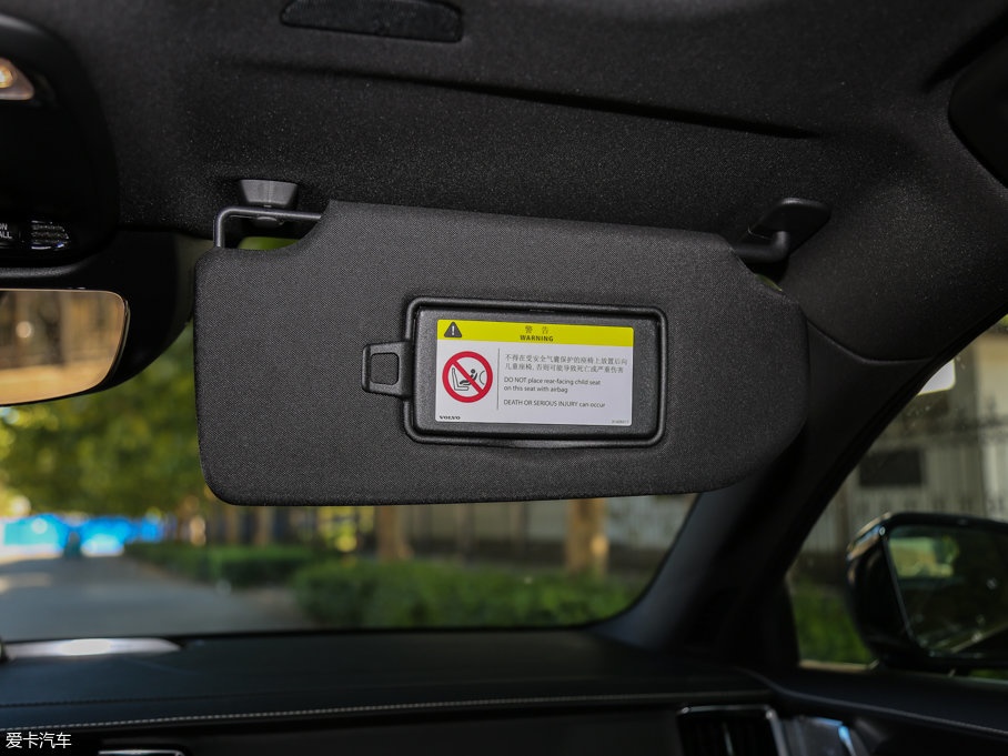 2016֠S90(M) 2.0T T6 AWD