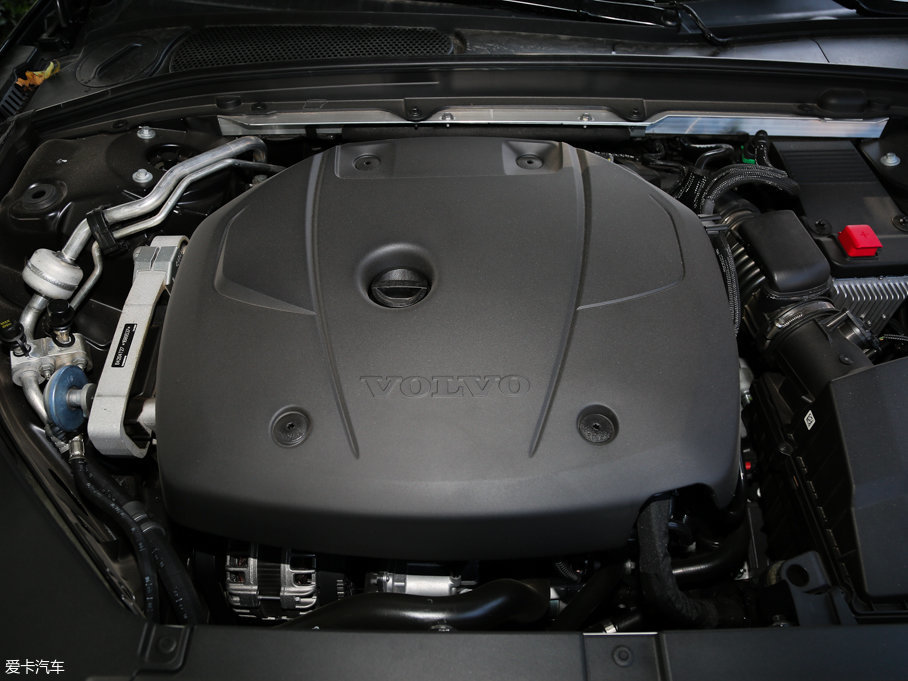 2016֠S90(M) 2.0T T6 AWD