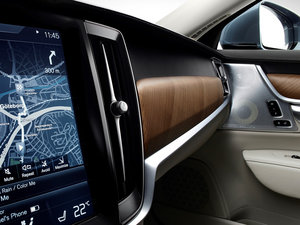 20162.0T T6 AWD п؅^