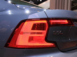 20162.0T T6 AWD (x)(ji)^