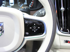 20162.0T T6 AWD п؅^