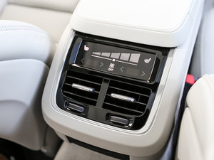 20162.0T T6 AWD п؅^