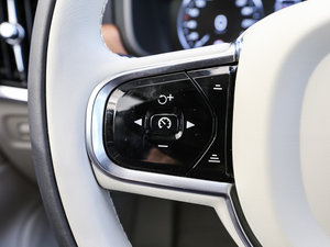 20162.0T T6 AWD п؅^