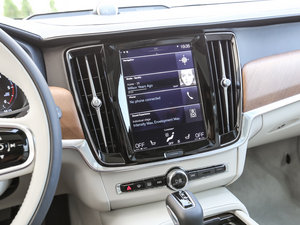 20162.0T T6 AWD п؅^