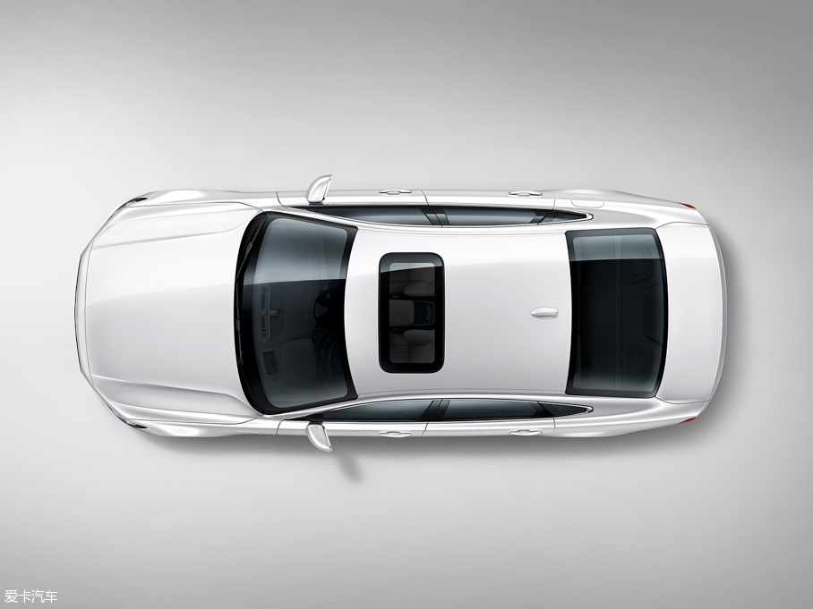 2016֠S90 RECHARGE() T8