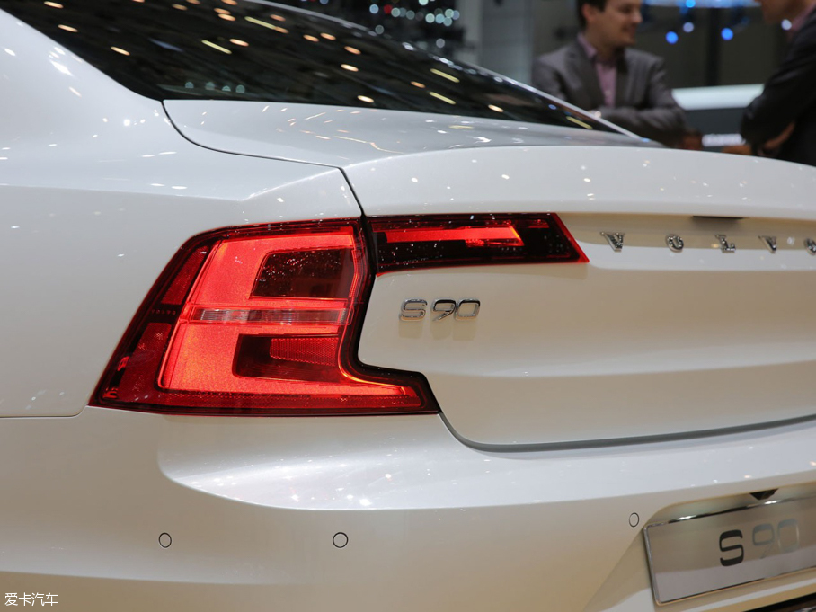 2016֠S90 RECHARGE() T8