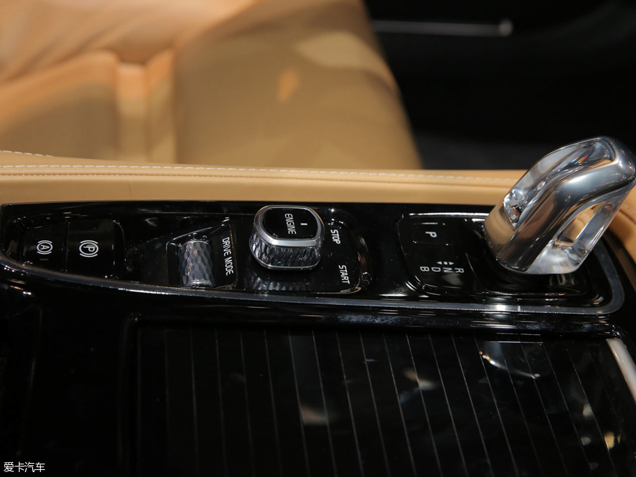 2016֠S90 RECHARGE() T8