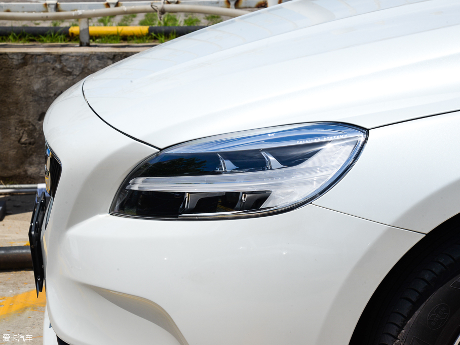 2017֠V40 1.5T T3 ݰ