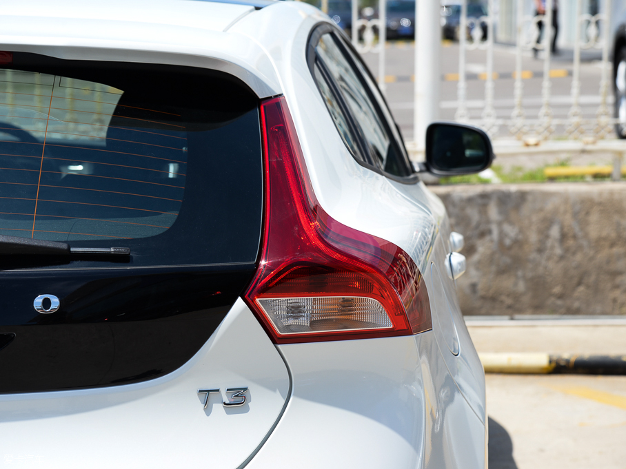 2017֠V40 1.5T T3 ݰ