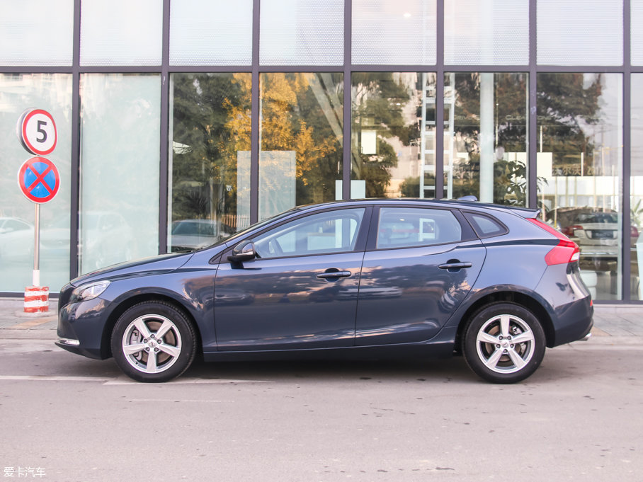 2017֠V40 1.5T T3 а