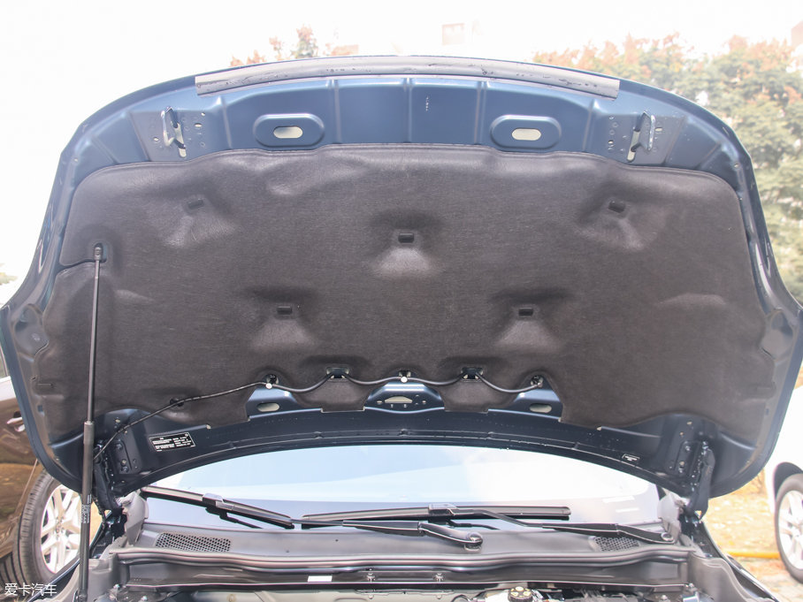 2017֠V40 1.5T T3 а