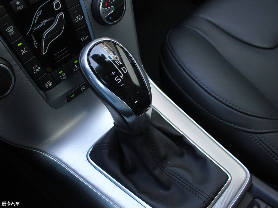 2017֠V40 1.5T T3 Ű