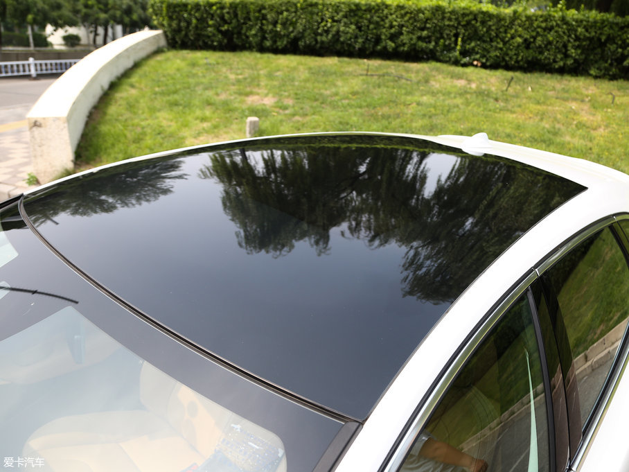 2017֠V40 2.0T T4 Ű