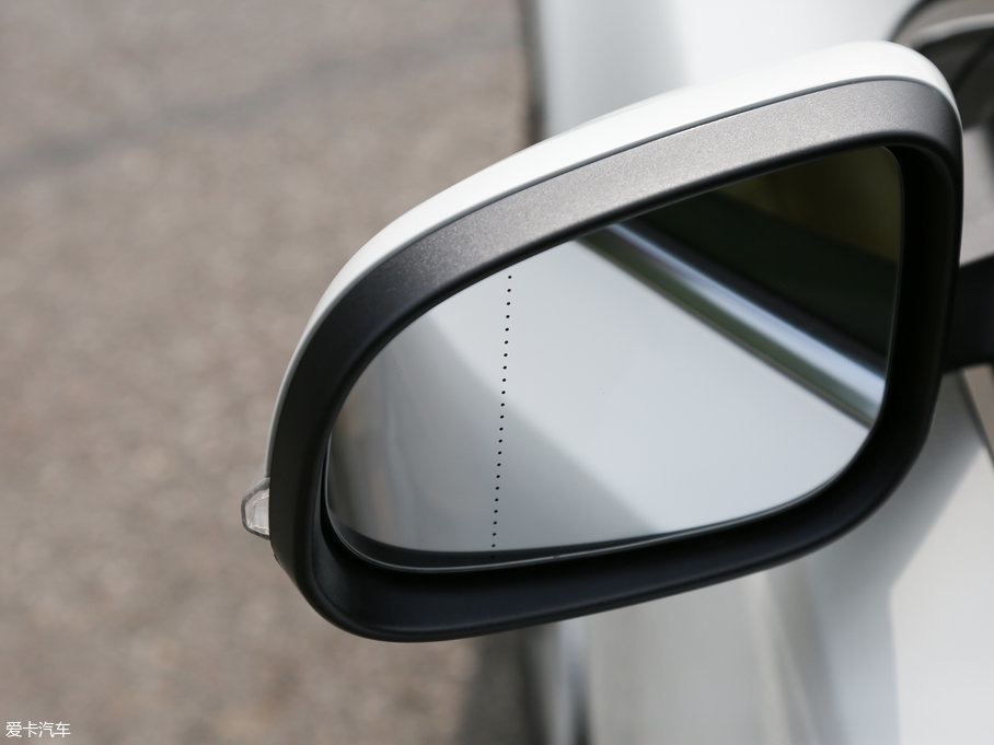 2017֠V40 2.0T T4 Ű