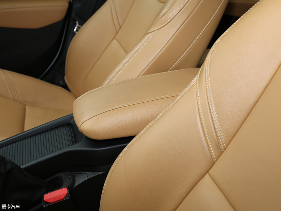 2017֠V40 2.0T T4 Ű