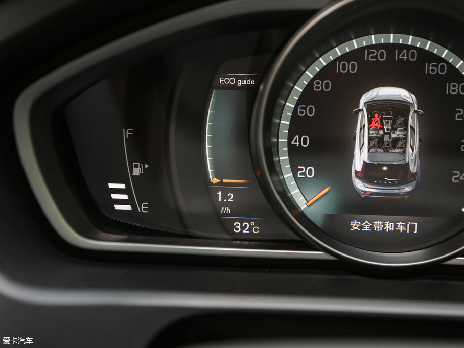 2017֠V40 2.0T T4 Ű