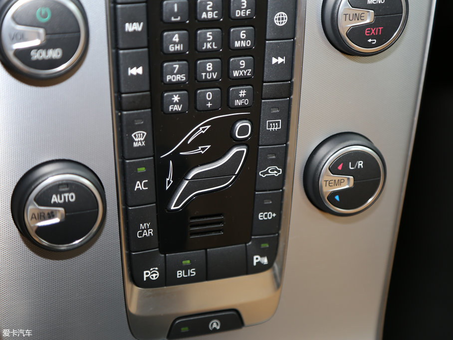 2017֠V40 2.0T T4 Ű