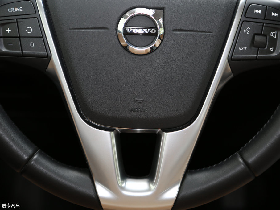 2017֠V40 2.0T T4 Ű