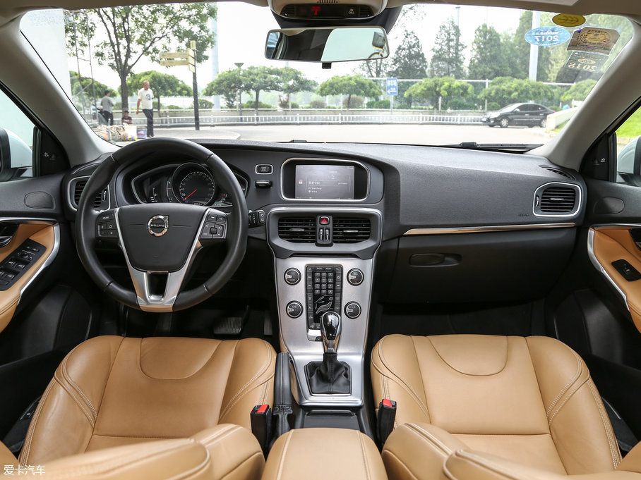 2017֠V40 2.0T T4 Ű