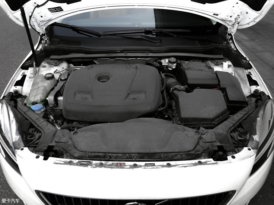 沃爾沃(進口)2017款沃爾沃V40