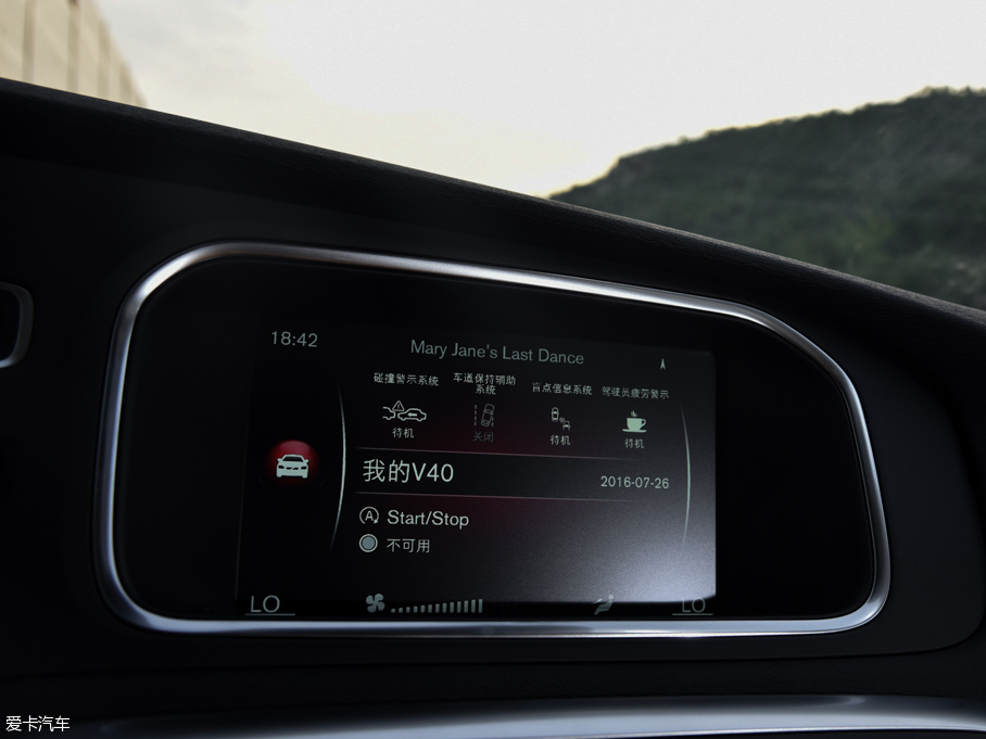 2017V40 Cross Country 2.0T T5 AWDŰ