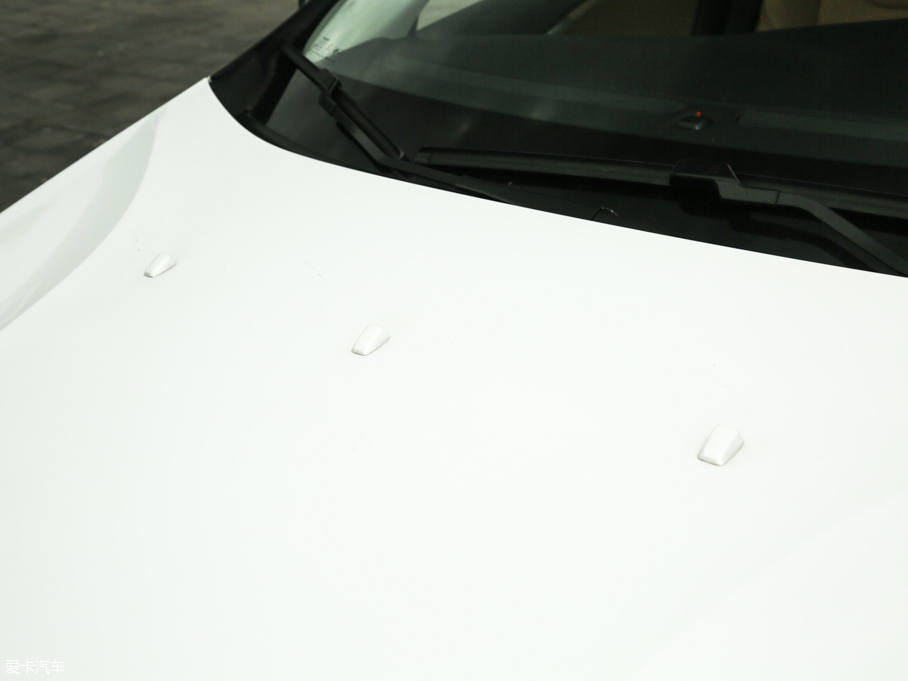 2017V40 Cross Country 2.0T T5 AWDŰ