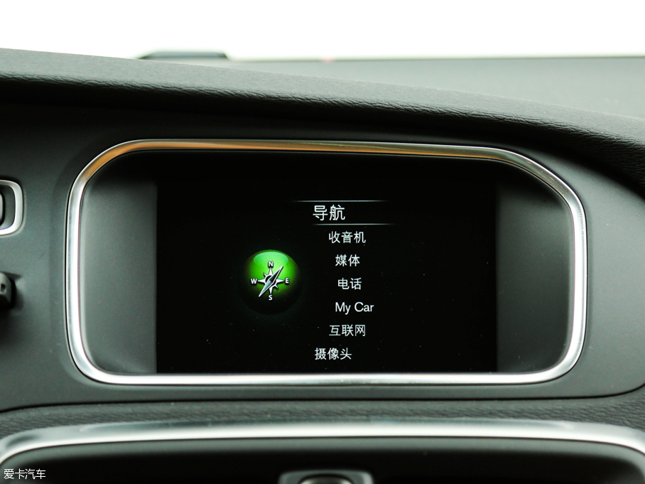 2017V40 Cross Country 2.0T T5 AWDŰ