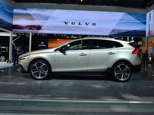 20172.0T T5 AWDŰ w^