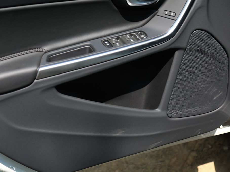 2017֠V60 2.0T T4 а V